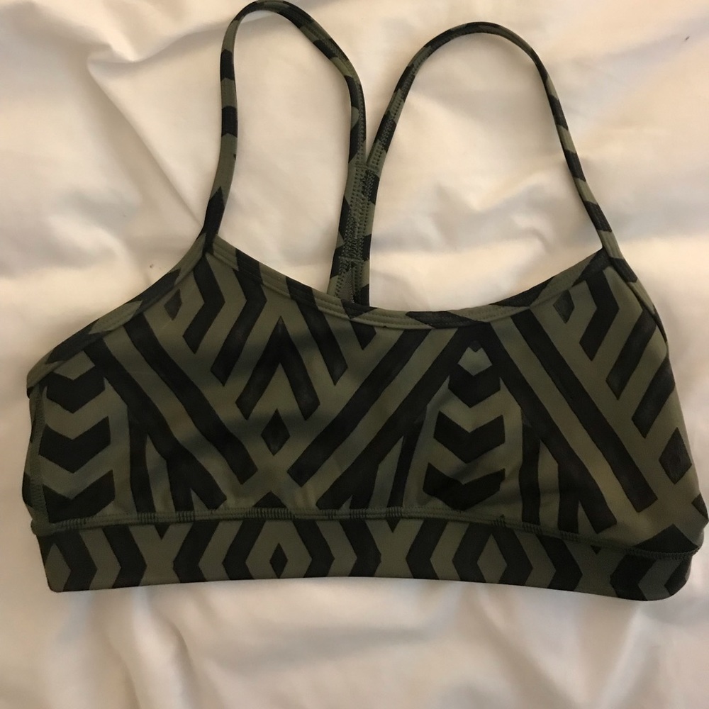 Lululemon Power Y Size 6